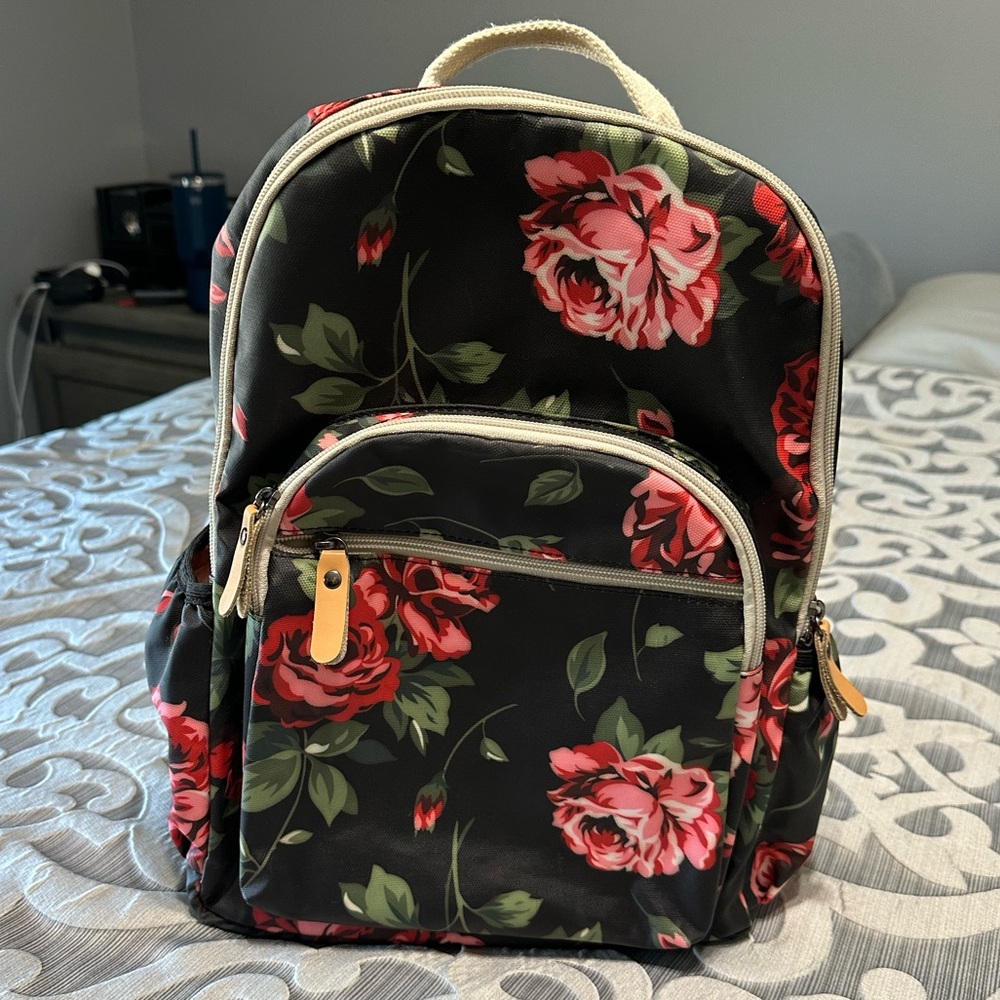 Black floral regular size back pack